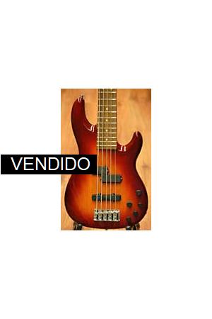 Fender Deluxe Zone Bass V Fender Deluxe Zone Bass V